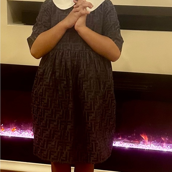 Toddler size 5 Fendi Dress - Picture 12 of 13